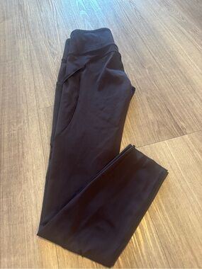 Lululemon size 4 fast and free Leggings